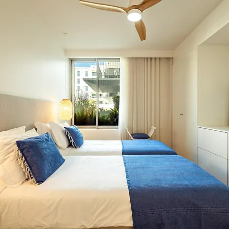 Apartment Bayline & Lagoon & Gym *