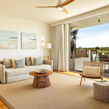 Bayline & Lagoon & Gym Apartment *